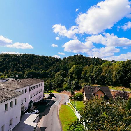 Moderne Fewo Sky Netflix Terrasse Burgblick Boxspringbett Waschtrockner Bullay Extérieur photo